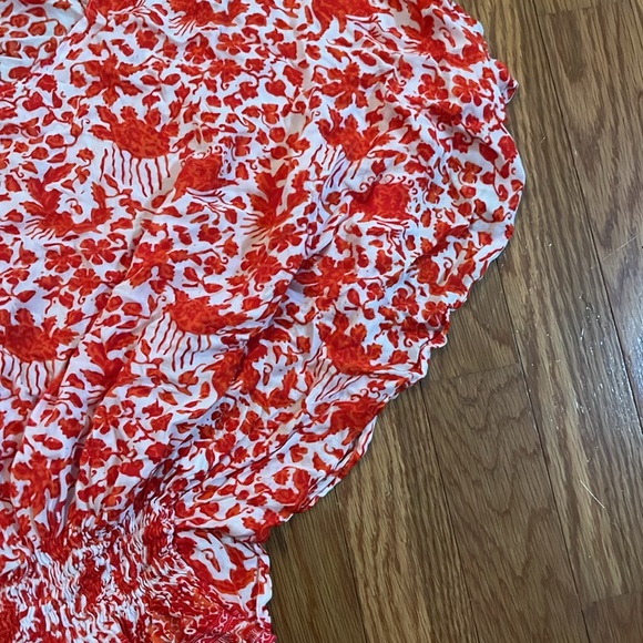 ⚠️ World Market floral patterned top w/elastic waist - Picture 4 of 4